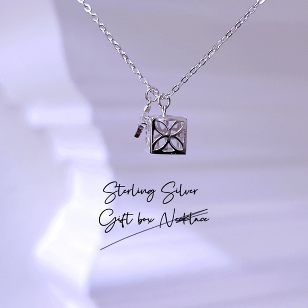 Sterling Silver Gift box Necklace